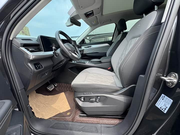 Volkswagen Tavendor 2024 2024款 380TSI 四驱R-Line巡游版