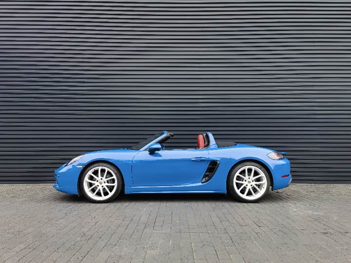 2023 Porsche 718