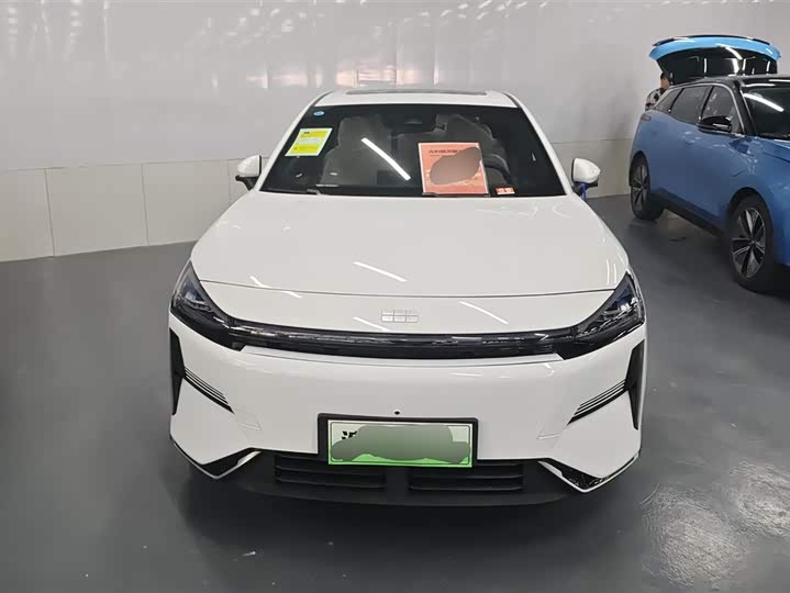 Geely Galaxy L6 2025 2025款 EM-i 140km 探索+版