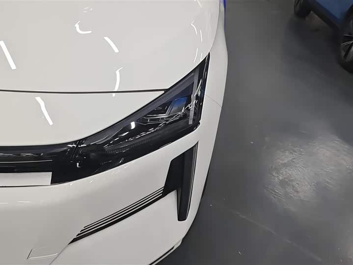 Geely Galaxy L6 2025 2025款 EM-i 140km 探索+版