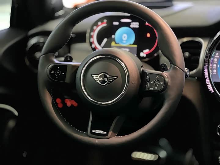 Mini Mini JCW 2022 2022款 2.0T JOHN COOPER WORKS ALL-IN