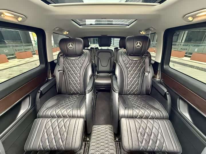 Mercedes-Benz V-Class 2021 2021款 V 260 领航版