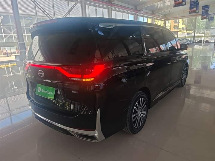 Фото 7 - GAC Trumpchi M8