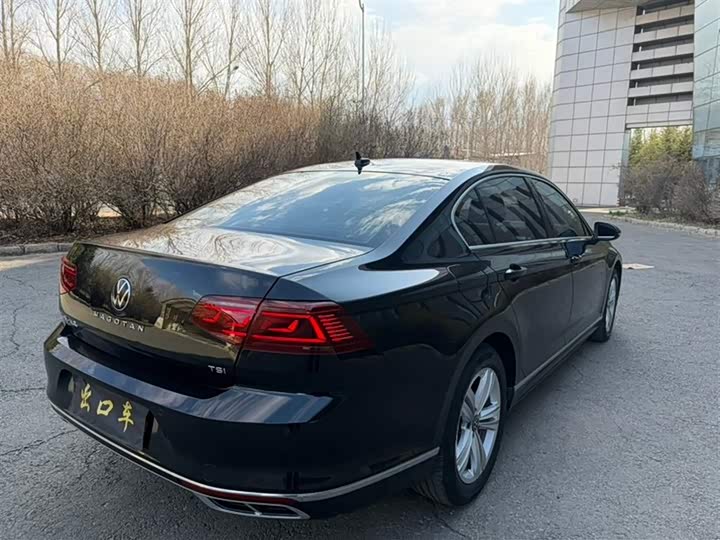 Фото 5 - Volkswagen Magotan