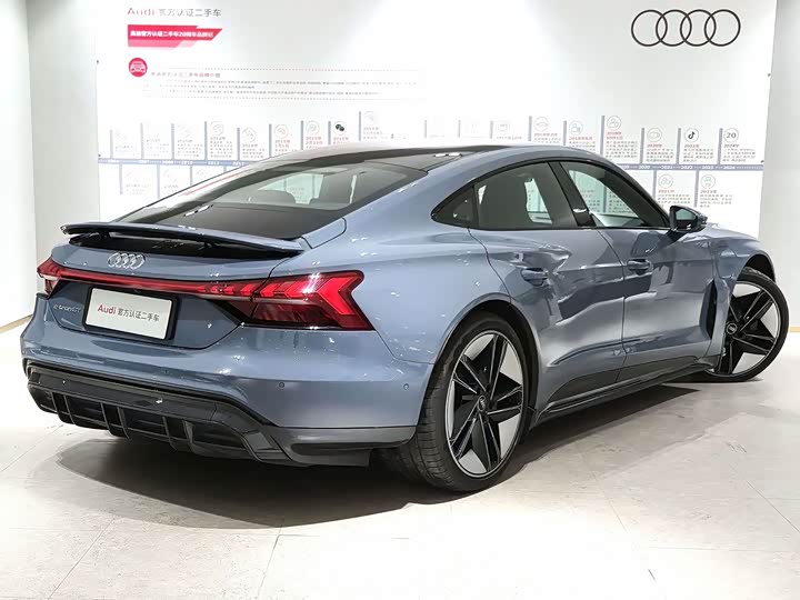 Audi e-tron GT 2023 2023款 基本型