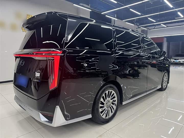 GAC Trumpchi M8 2025 2025款 宗师系列 超级混动版