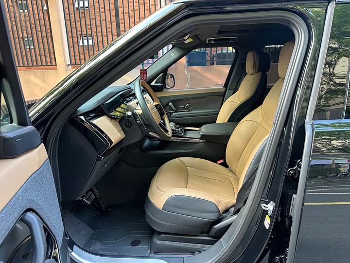 Zdjęcie 5 - Land Rover Range Rover Sport