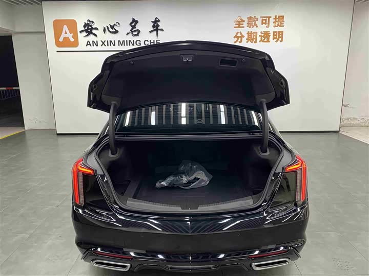 Cadillac CT5 2025 2025款 28T 赛道性能版