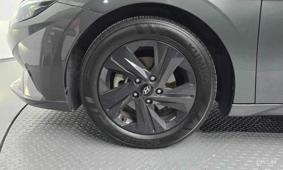 Фото 5 - Hyundai Avante