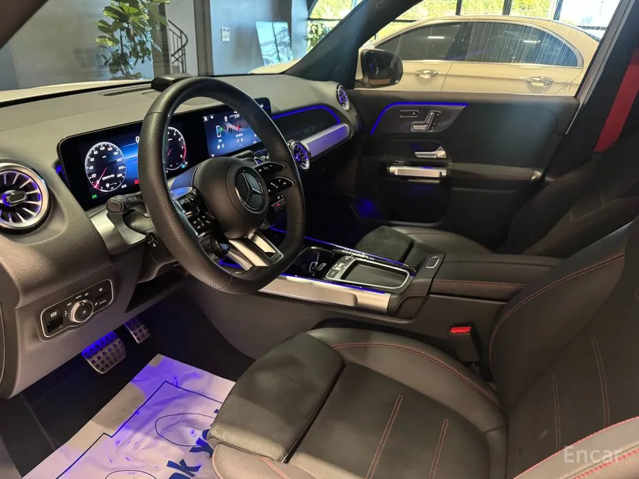 Mercedes-Benz GLB-Class 2020 AMG GLB35 4MATIC
