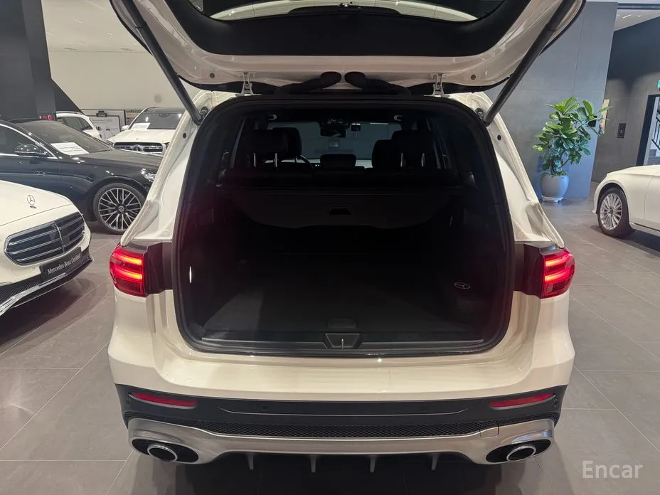 Mercedes-Benz GLB-Class 2020 AMG GLB35 4MATIC