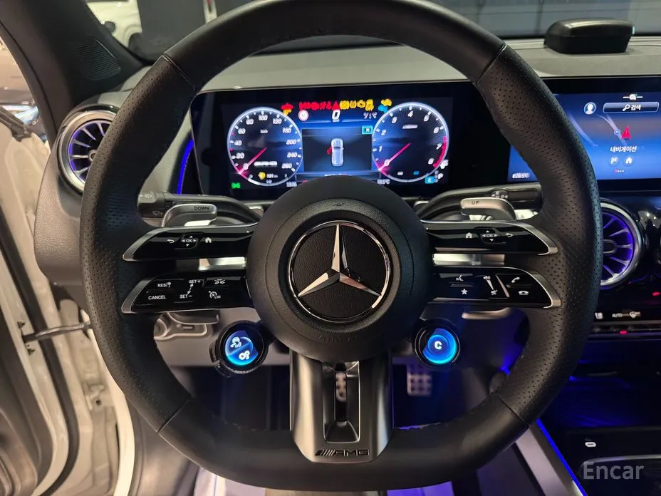 Mercedes-Benz GLB-Class 2020 AMG GLB35 4MATIC