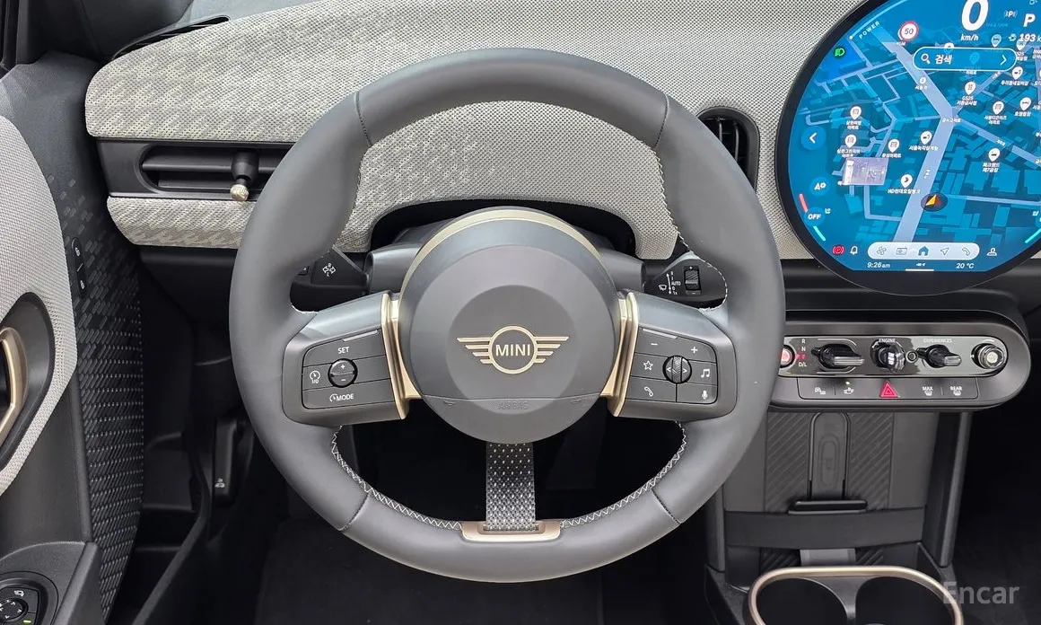 Mini Cooper Convertible 2025 Favoured