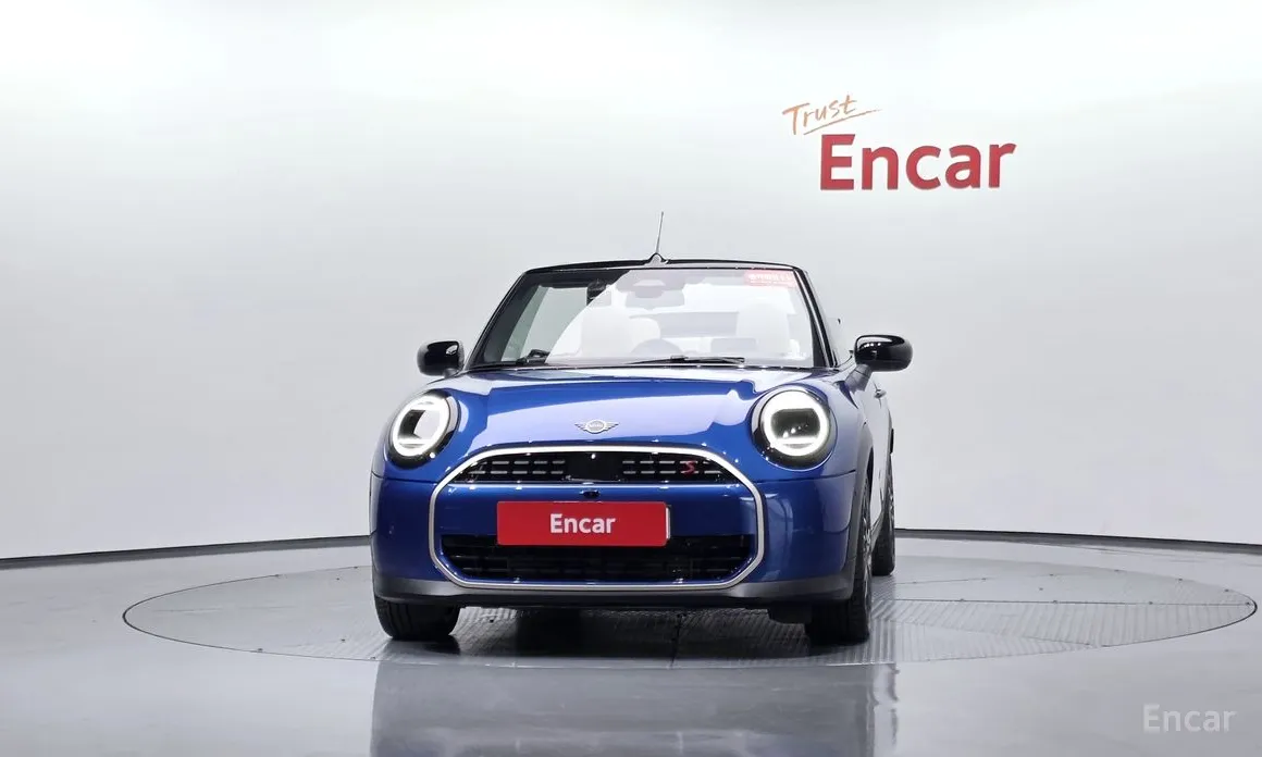 Mini Cooper Convertible 2025 Favoured