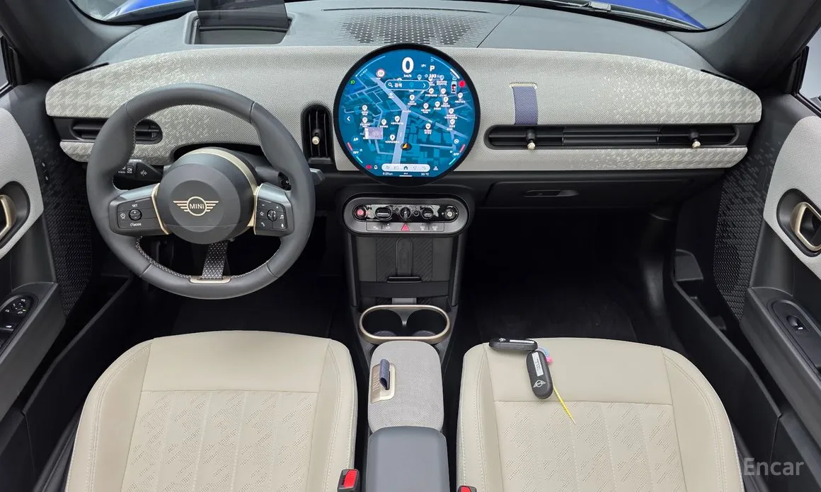Mini Cooper Convertible 2025 Favoured