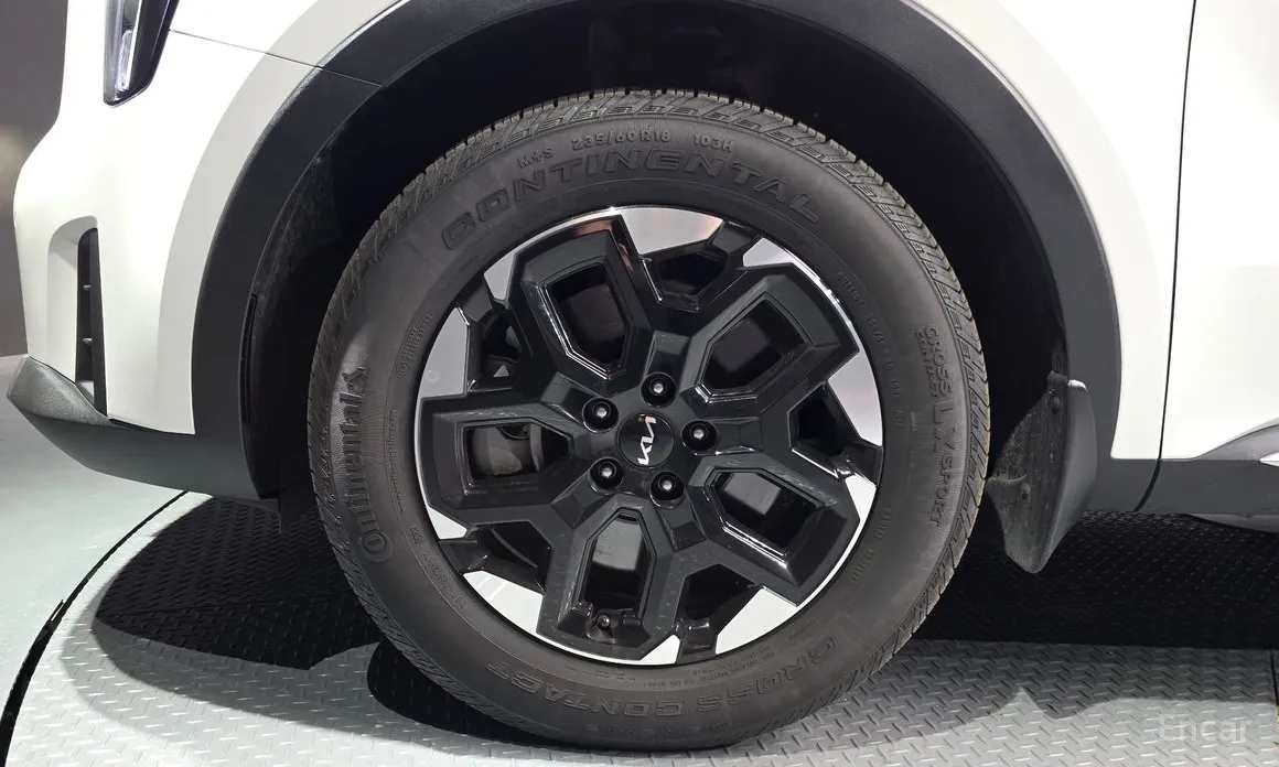 Фото 5 - Kia Sorento