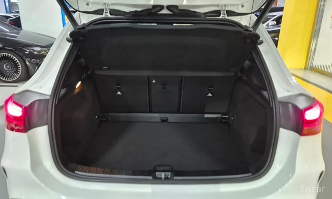 Mercedes-Benz GLA-Class 2020 GLA250 4MATIC