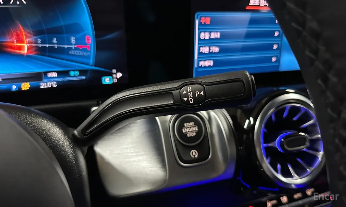 Mercedes-Benz GLB-Class 2020 AMG GLB35 4MATIC