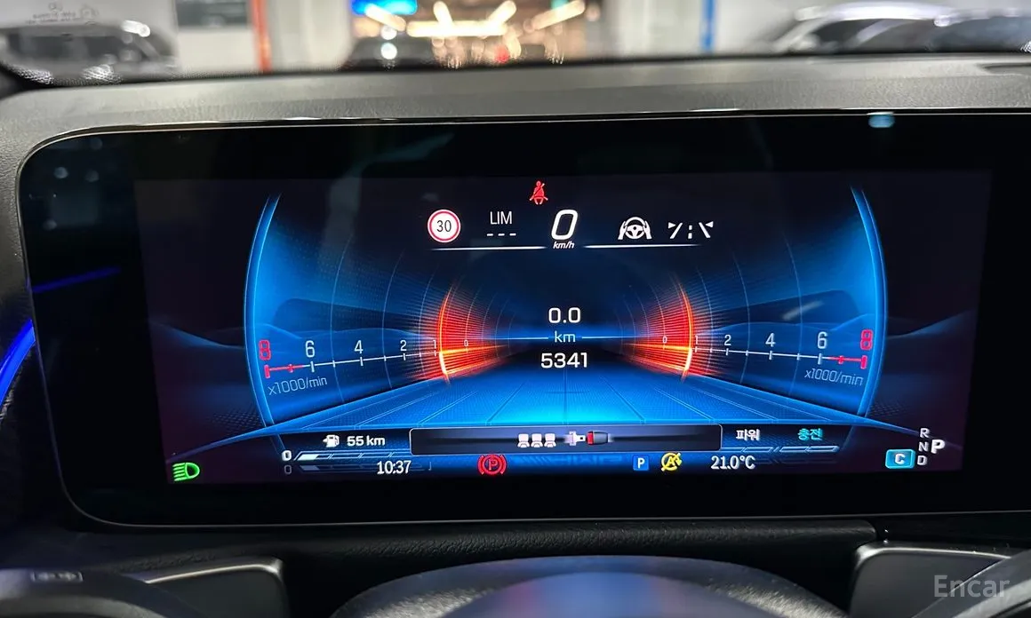 Mercedes-Benz GLB-Class 2020 AMG GLB35 4MATIC