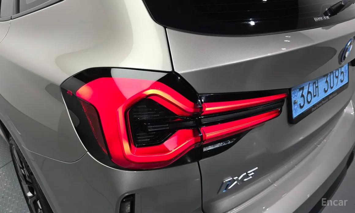 BMW iX3 2021 M Sports