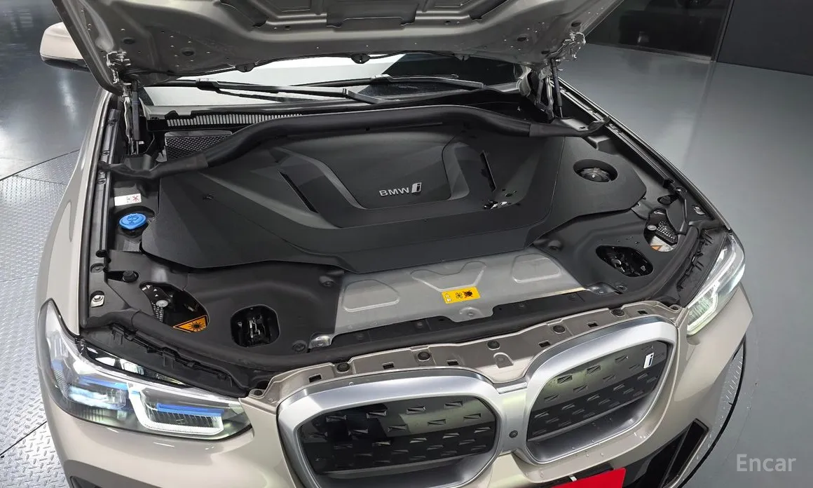 BMW iX3 2021 M Sports