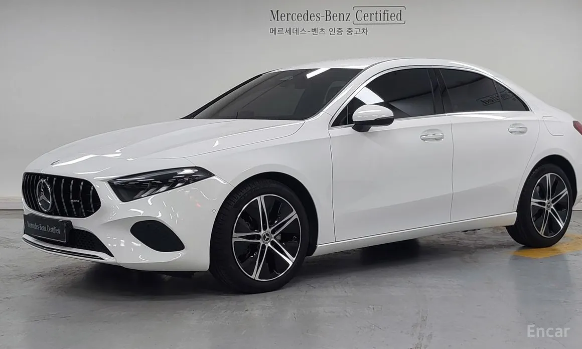 Photo 1 - Mercedes-Benz A-Class