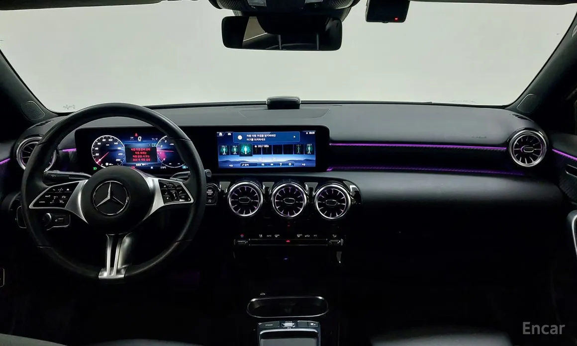 Photo 7 - Mercedes-Benz A-Class