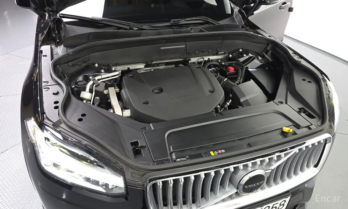 Фото 6 - Volvo XC90