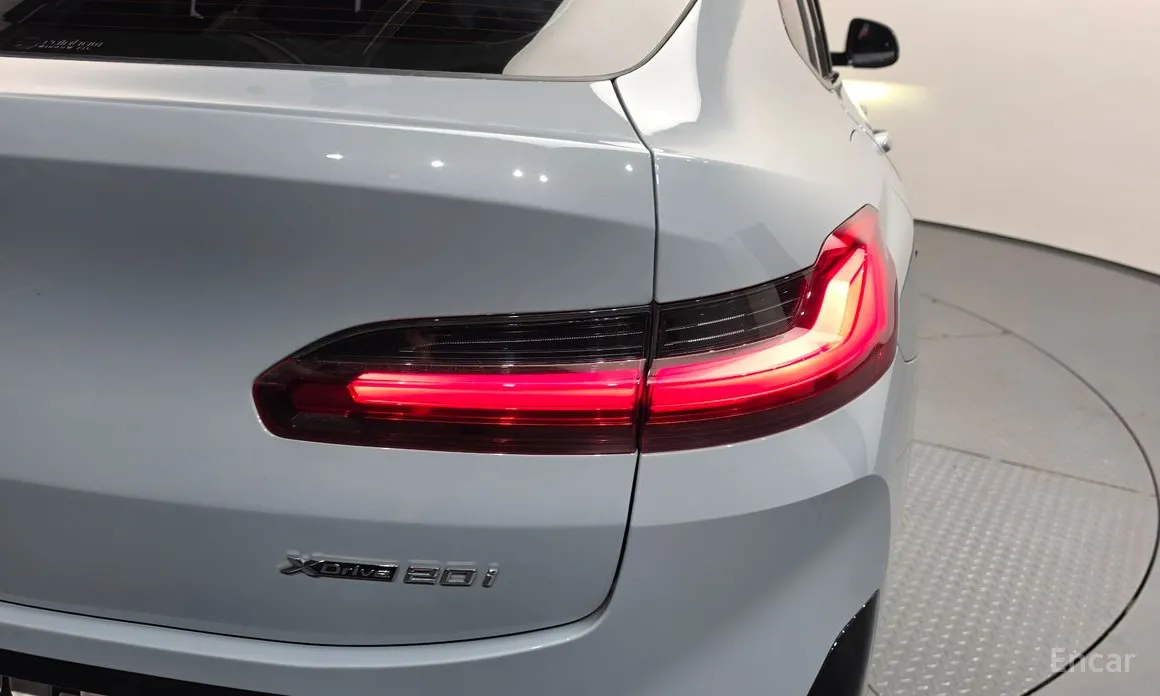 Фото 23 - BMW X4
