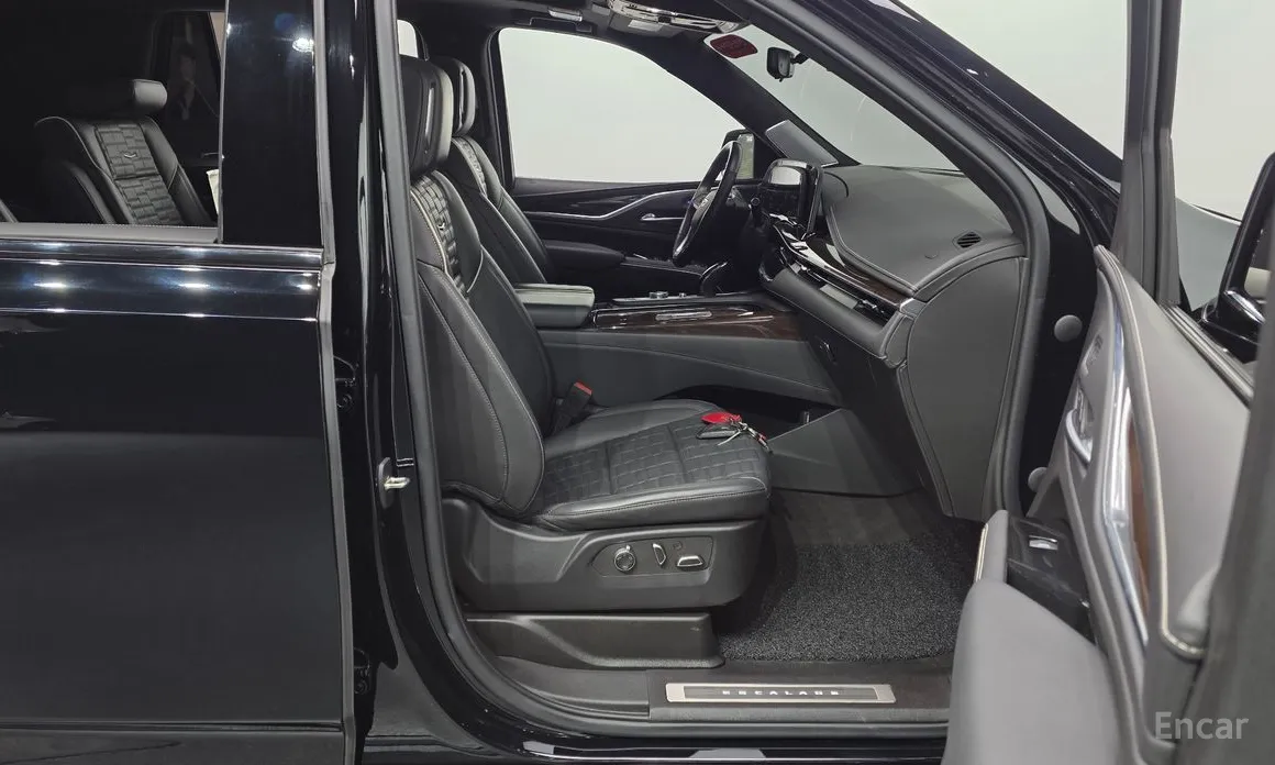 Cadillac Escalade 2021 6.2