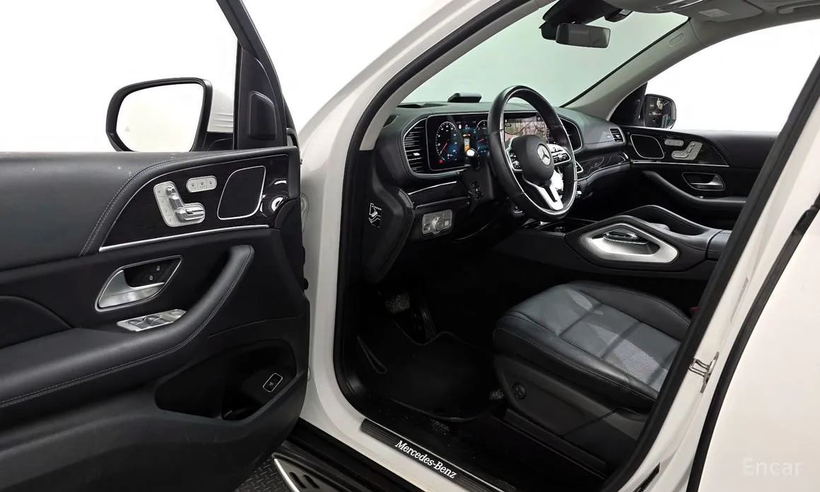 Фото 10 - Mercedes-Benz GLE-Class
