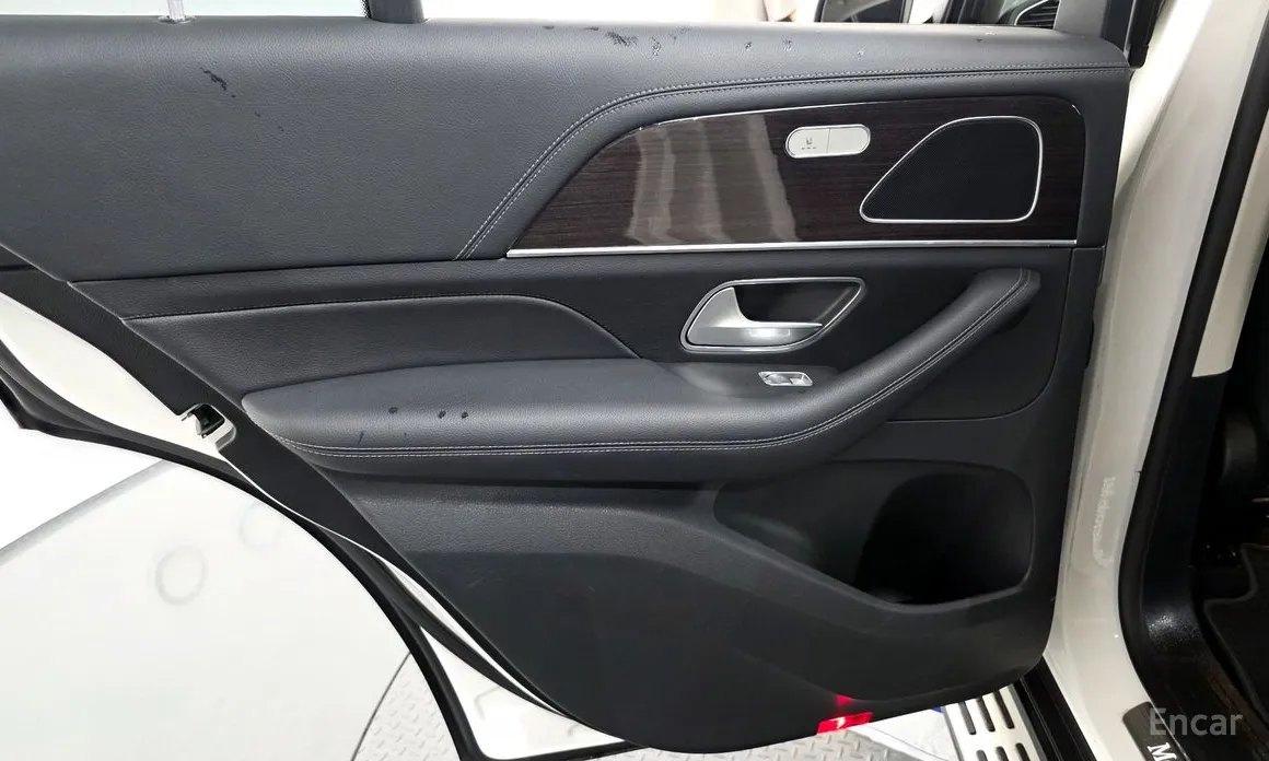 Фото 25 - Mercedes-Benz GLE-Class
