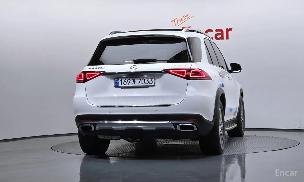 Фото 4 - Mercedes-Benz GLE-Class