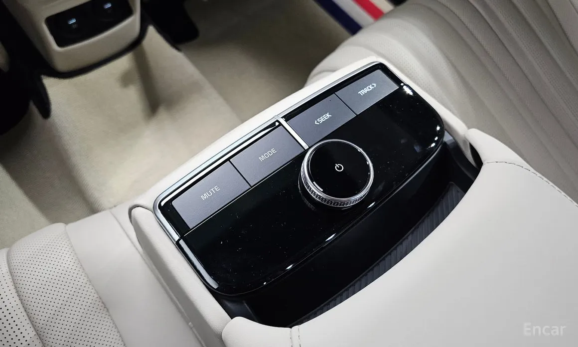 Kia K8 2024 Signature