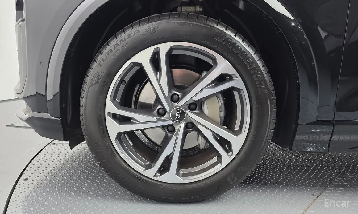 Audi Q6 e-tron 2025 Performance Premium