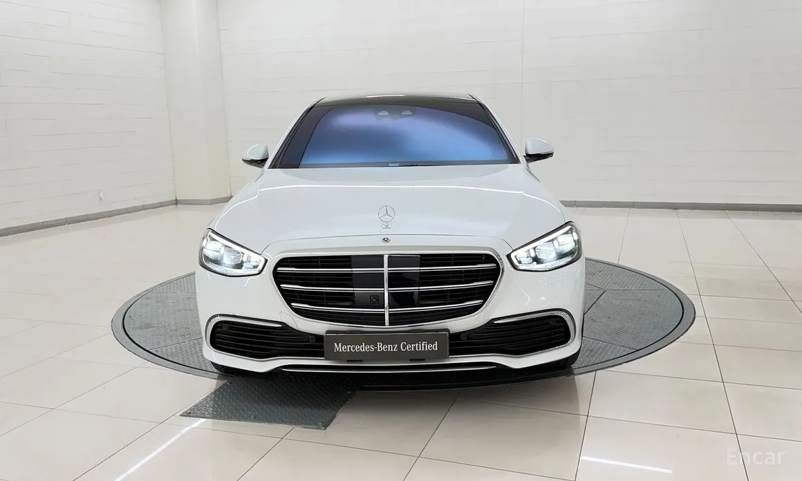 Фото 8 - Mercedes-Benz S-Class