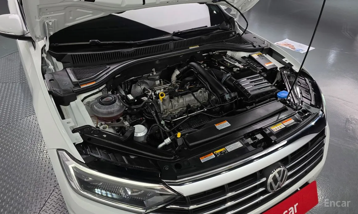 صورة 6 - Volkswagen Jetta
