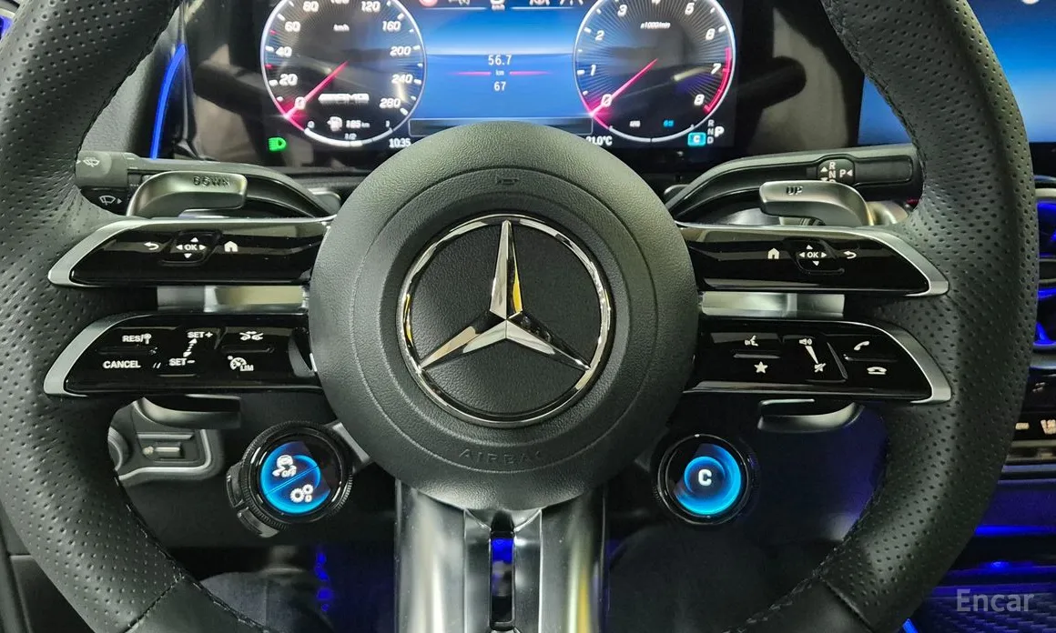 Mercedes-Benz GLB-Class 2020 AMG GLB35 4MATIC