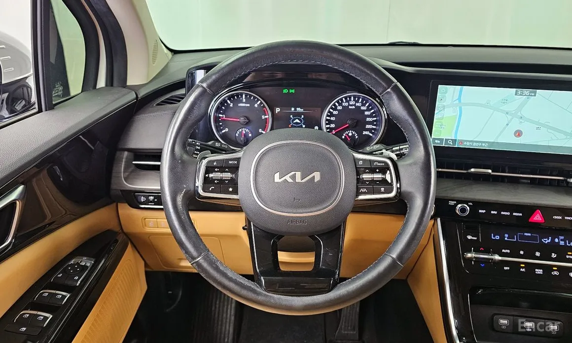 Фото 13 - Kia Carnival