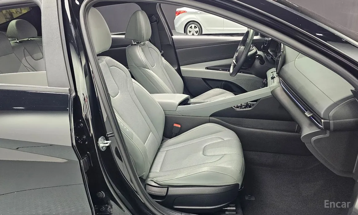Фото 26 - Hyundai Avante