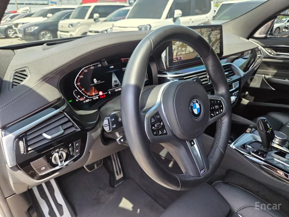 BMW Gran Turismo 2017 630i xDrive M Sport
