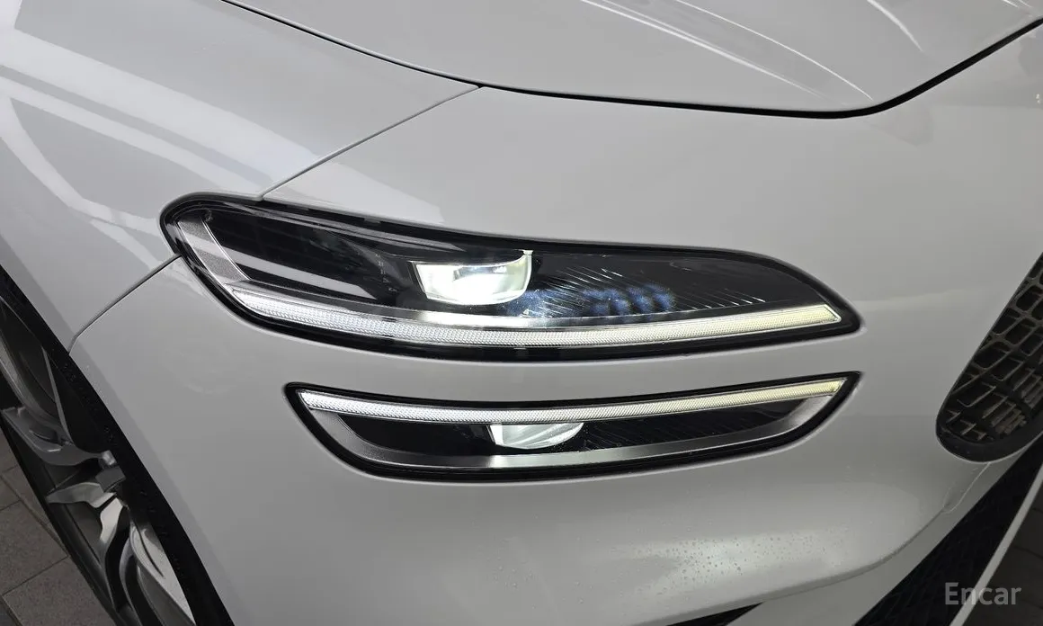 صورة 22 - Genesis G70