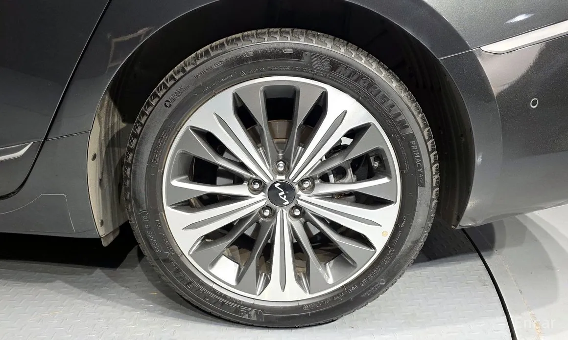 Фото 28 - Kia K8