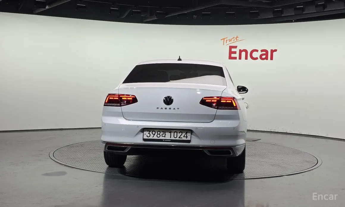 Volkswagen Passat 2018 2.0 TDI Premium