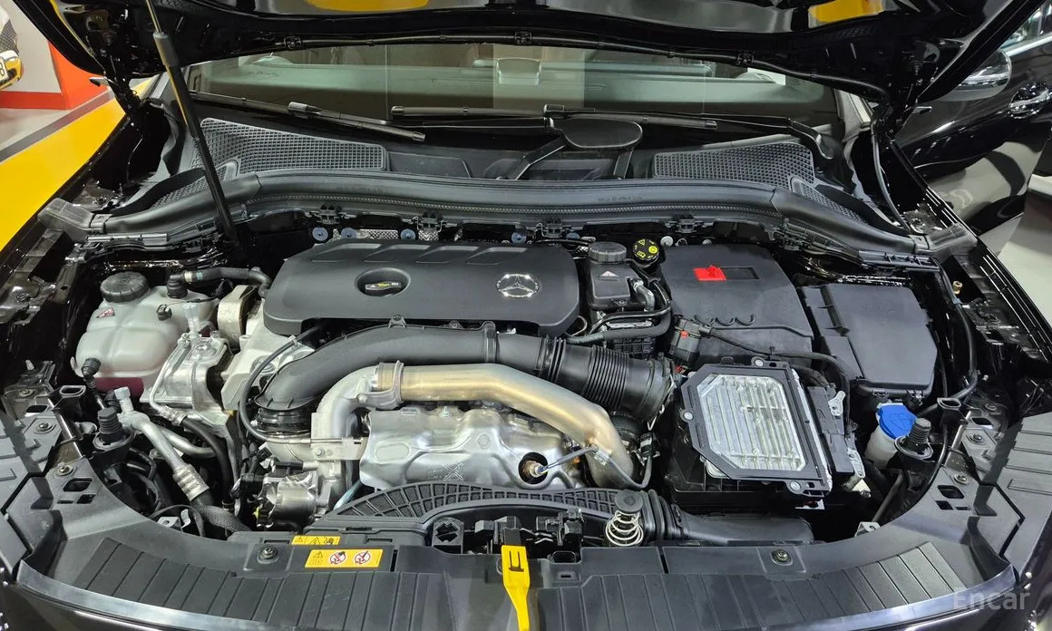 Mercedes-Benz GLA-Class 2020 GLA250 4MATIC