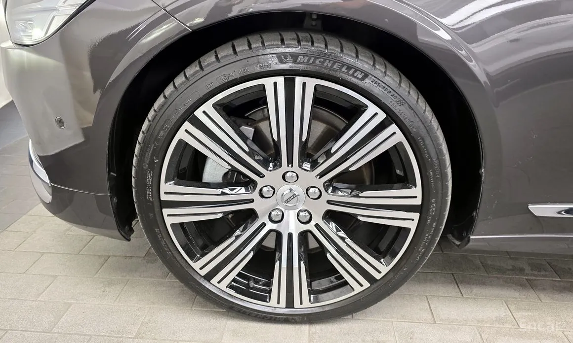 Фото 5 - Volvo S90