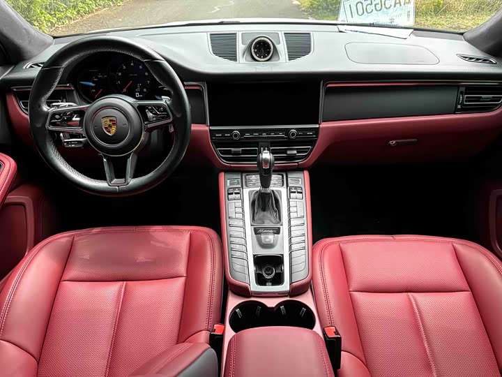 Фото 3 - Porsche Macan