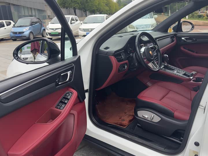 Фото 4 - Porsche Macan