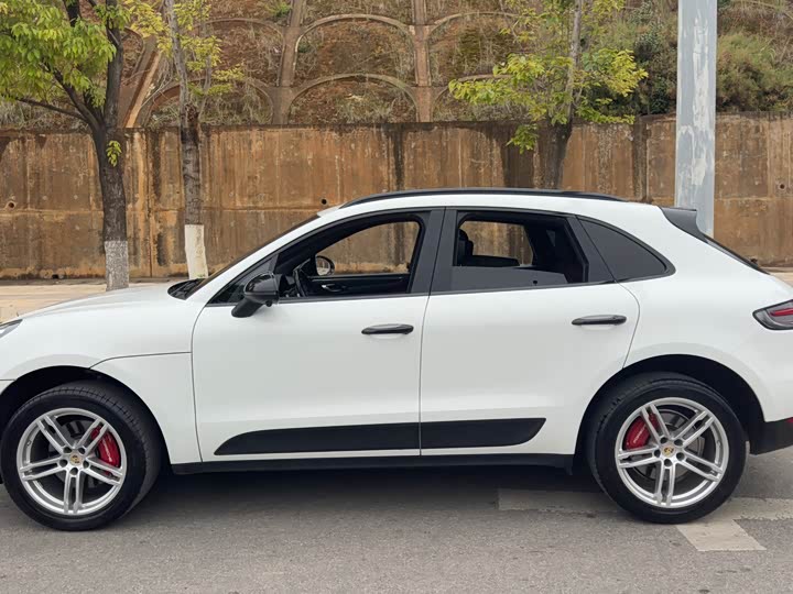 Фото 6 - Porsche Macan