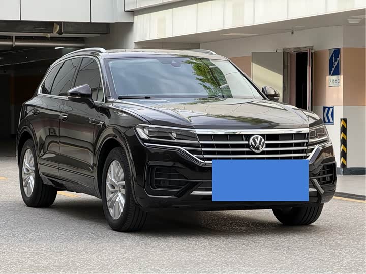 Photo 3 - Volkswagen Touareg